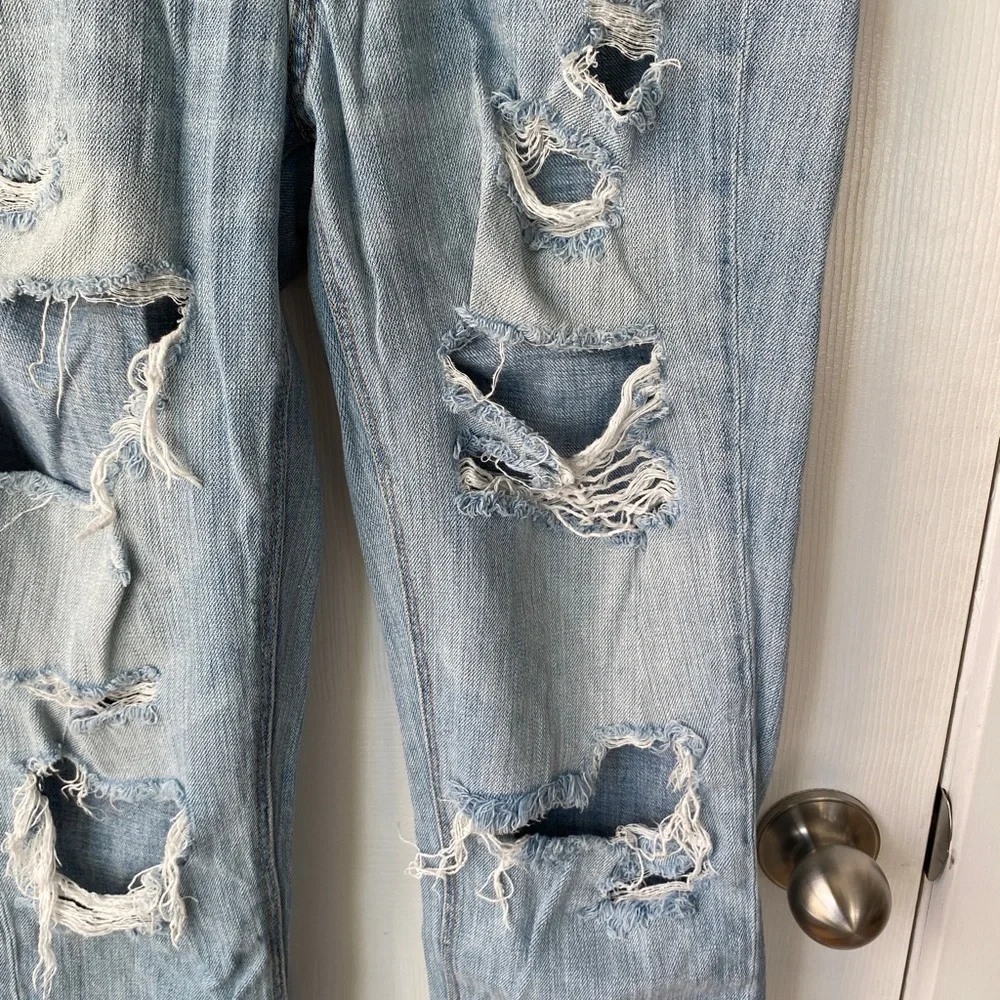 American Eagle Boyfriend Ripped Jeans - Picture 4 of 6